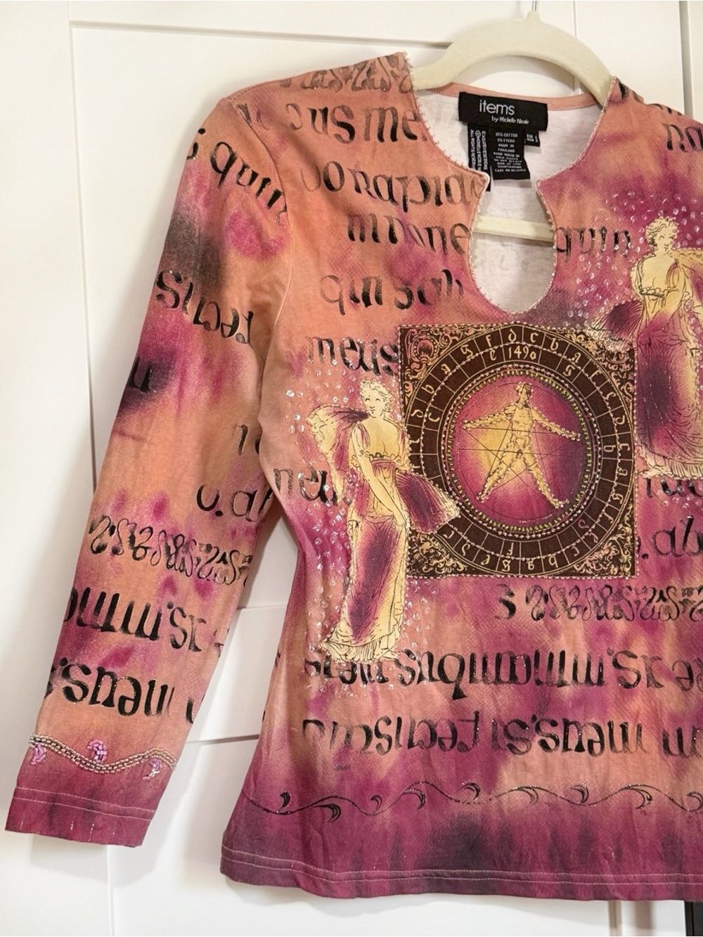 Vintage Y2K “ Items by Michelle Nicole “ Beaded Sequins Pink Astrology Top